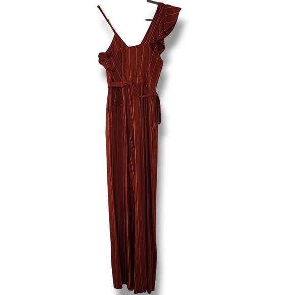Three Floor Margaux Burgundy Rust Striped Sleeveless Ruffle Belted Jumpsuit Sz 8 - Picture 2 of 12